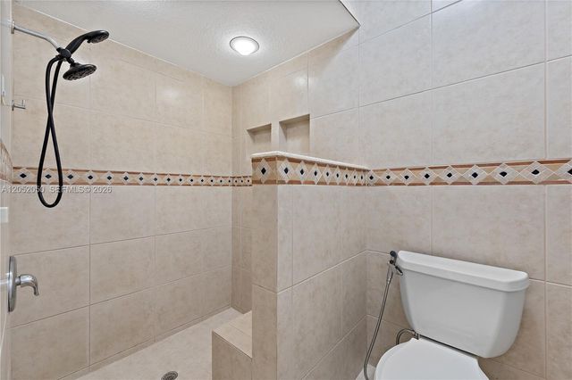 6307 Silk Oak Circle, Tamarac, FL 33319