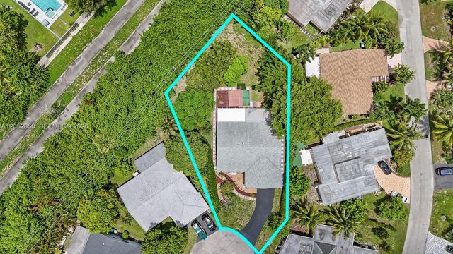 6307 Silk Oak Circle, Tamarac, FL 33319