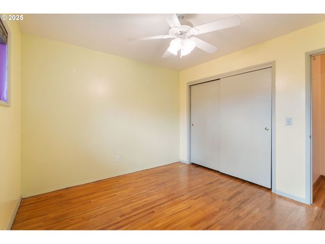 11010 Se SALMON St, Portland, OR 97216