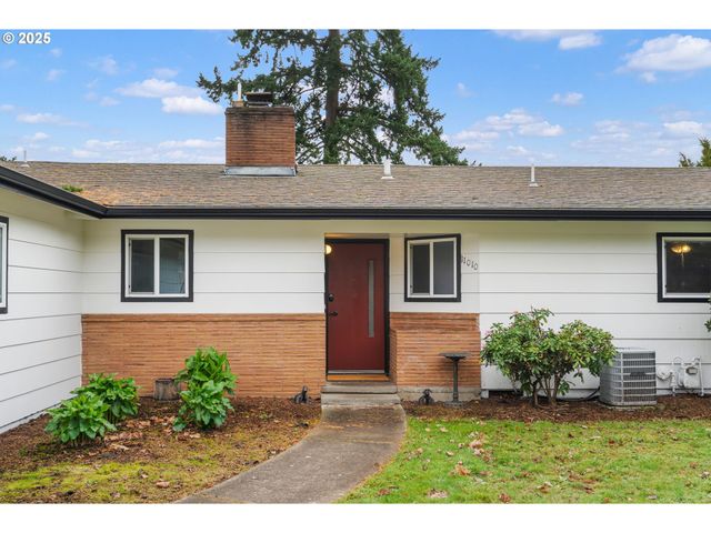 11010 Se SALMON St, Portland, OR 97216