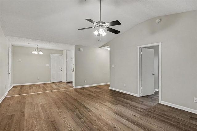105 Rosebud Lane, Mcdonough, GA 30253