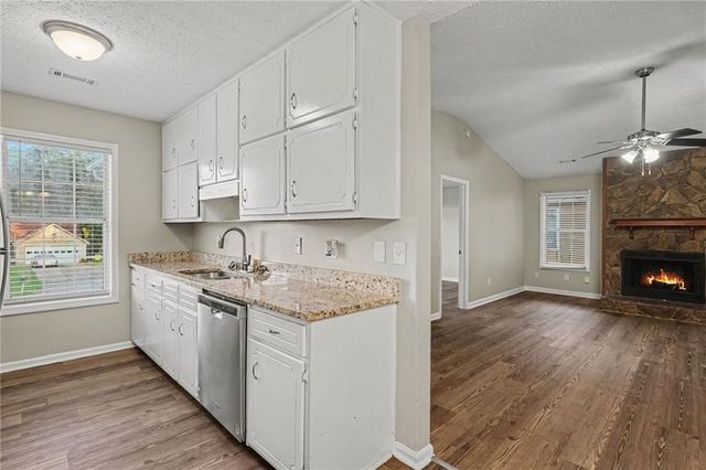 105 Rosebud Lane, Mcdonough, GA 30253