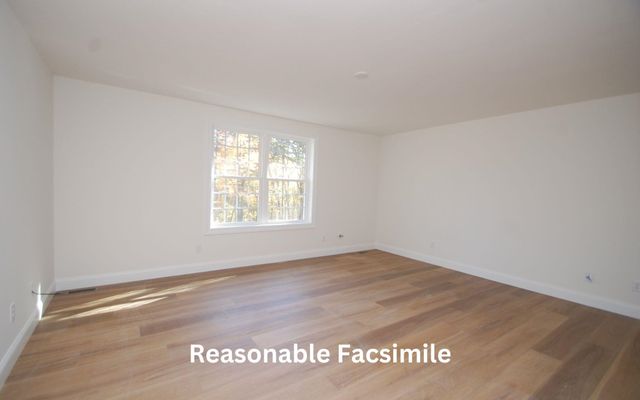 9A York Road, Hudson, NH 03051