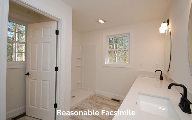 9A York Road, Hudson, NH 03051