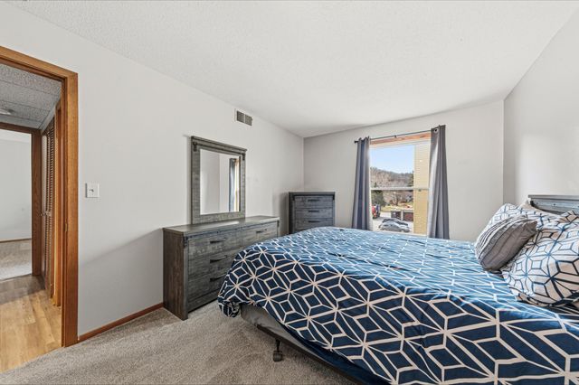 607 19th Street NW 25, Rochester, MN 55901