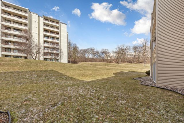 607 19th Street NW 25, Rochester, MN 55901