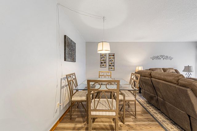 607 19th Street NW 25, Rochester, MN 55901