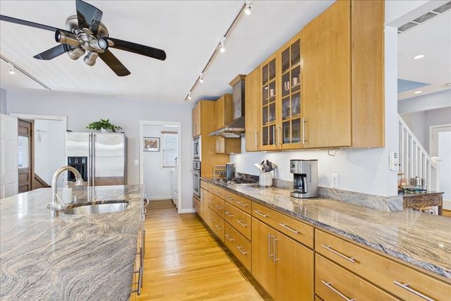 52 Boutwell St 2, Boston, MA 02122