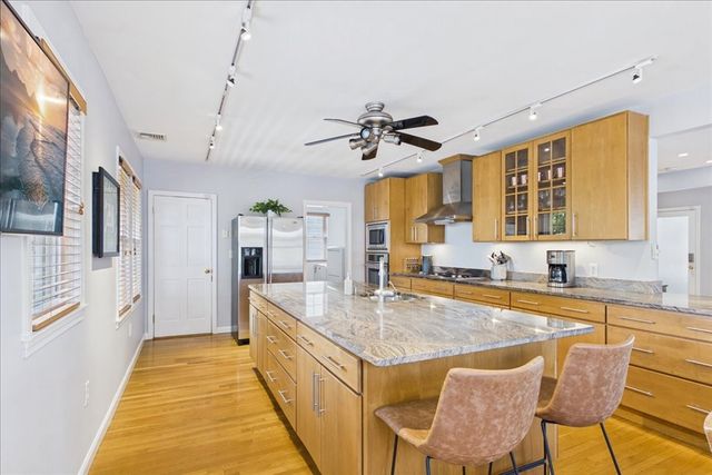 52 Boutwell St 2, Boston, MA 02122