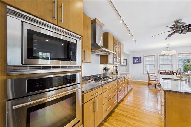 52 Boutwell St 2, Boston, MA 02122