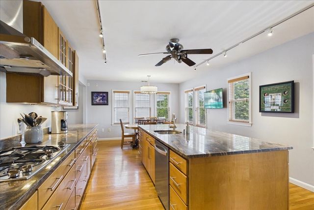 52 Boutwell St 2, Boston, MA 02122