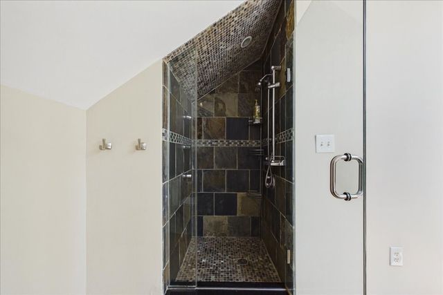 52 Boutwell St 2, Boston, MA 02122