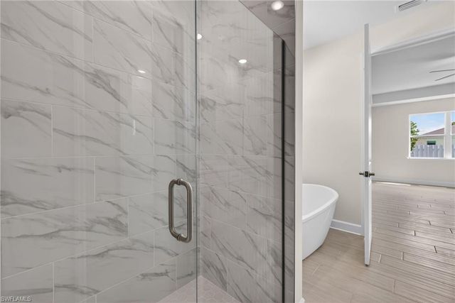 133 SW 9th PL, Cape Coral, FL 33991