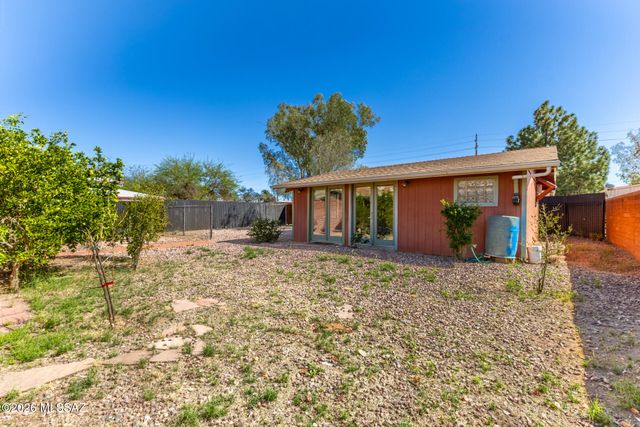 5408 E Willard Street, Tucson, AZ 85712