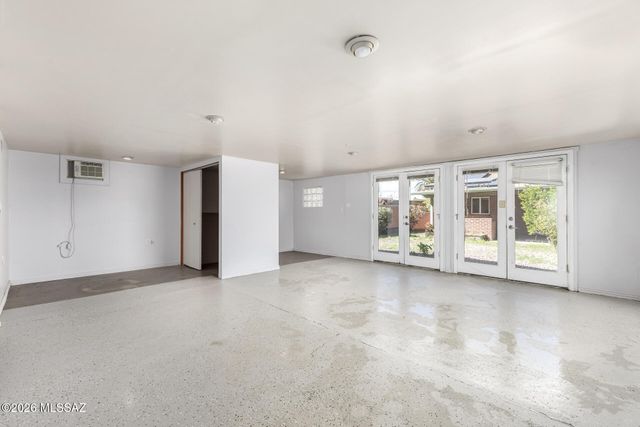 5408 E Willard Street, Tucson, AZ 85712