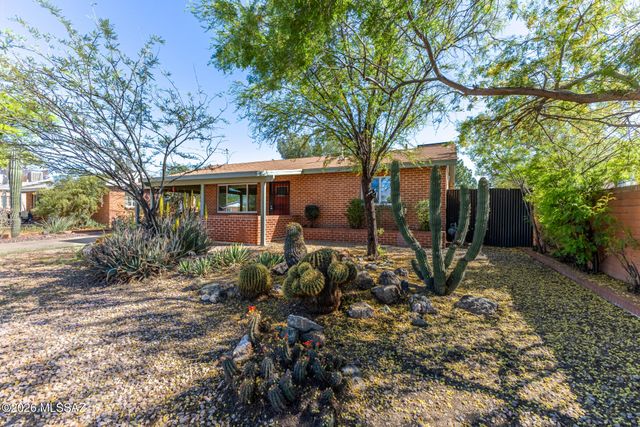 5408 E Willard Street, Tucson, AZ 85712