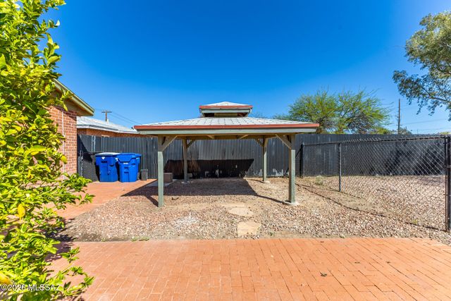 5408 E Willard Street, Tucson, AZ 85712