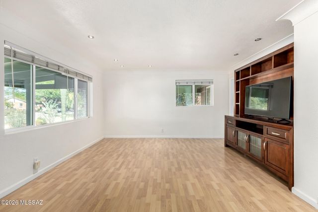 5408 E Willard Street, Tucson, AZ 85712