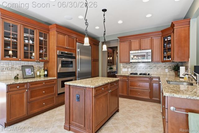 8033 Pine Ridge Court, Salem Township, MI 48168