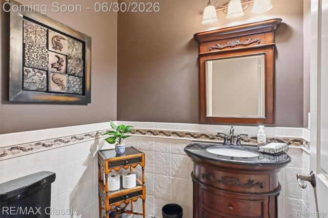 8033 Pine Ridge Court, Salem Township, MI 48168