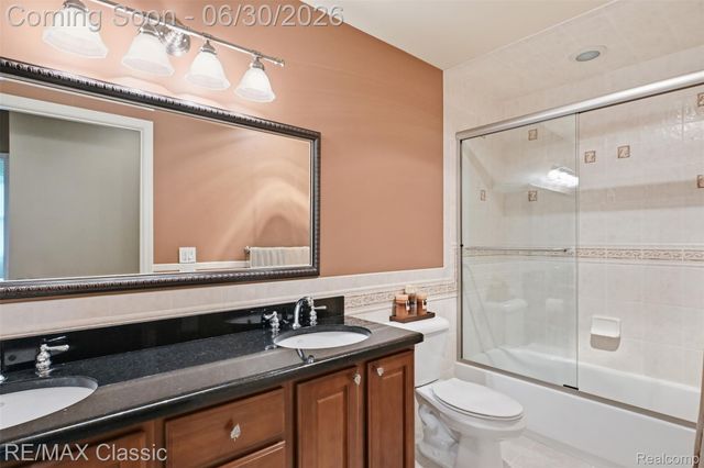 8033 Pine Ridge Court, Salem Township, MI 48168
