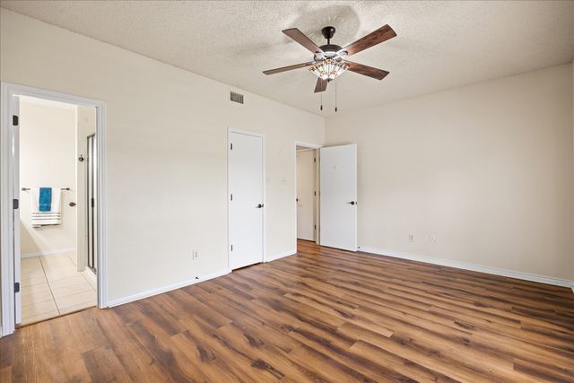 8511 Westover Court 241, Granbury, TX 76049
