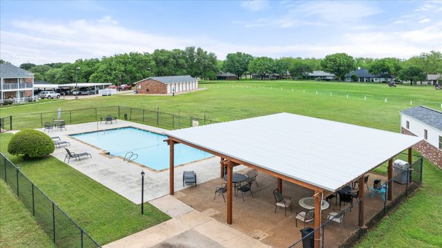 8511 Westover Court 241, Granbury, TX 76049