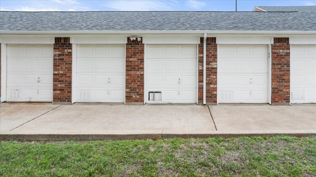 8511 Westover Court 241, Granbury, TX 76049