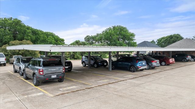8511 Westover Court 241, Granbury, TX 76049