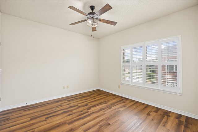 8511 Westover Court 241, Granbury, TX 76049