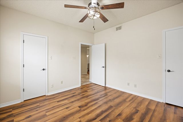 8511 Westover Court 241, Granbury, TX 76049