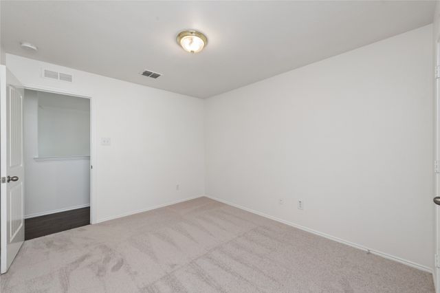 946 Bowie Drive, Lavon, TX 75166