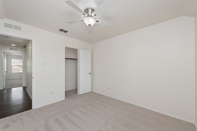 946 Bowie Drive, Lavon, TX 75166