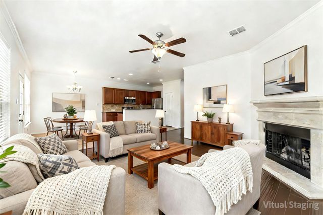 946 Bowie Drive, Lavon, TX 75166