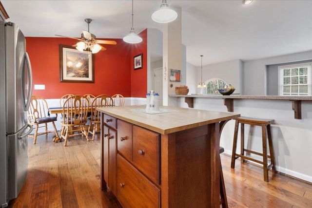 335 Fort Lewis BLVD, Salem, VA 24153