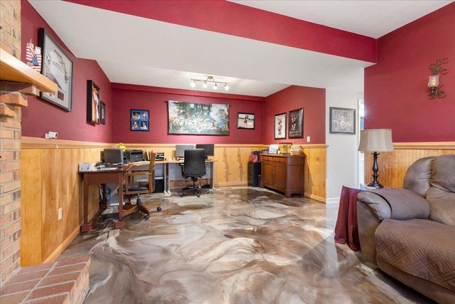 335 Fort Lewis BLVD, Salem, VA 24153