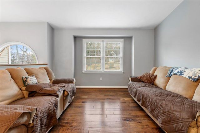 335 Fort Lewis BLVD, Salem, VA 24153