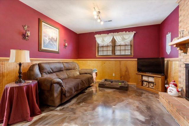 335 Fort Lewis BLVD, Salem, VA 24153