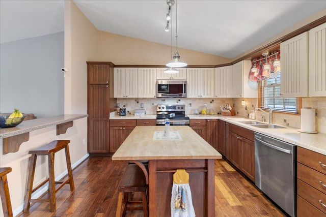 335 Fort Lewis BLVD, Salem, VA 24153