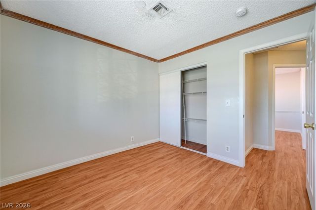 6437 Peachwood Road, Las Vegas, NV 89108