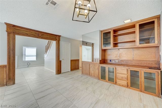 6437 Peachwood Road, Las Vegas, NV 89108