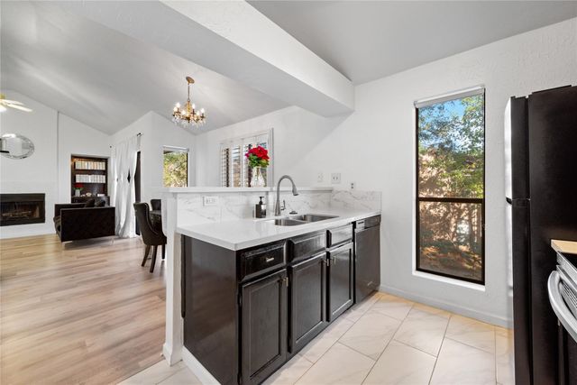 3500 Tangle Brush Drive 194, The Woodlands, TX 77381