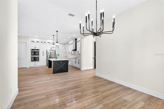 37700 DIXIE AVENUE, Dade City, FL 33525