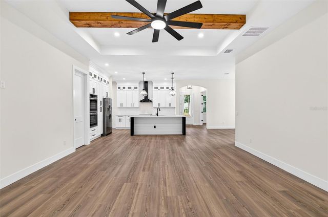 37700 DIXIE AVENUE, Dade City, FL 33525