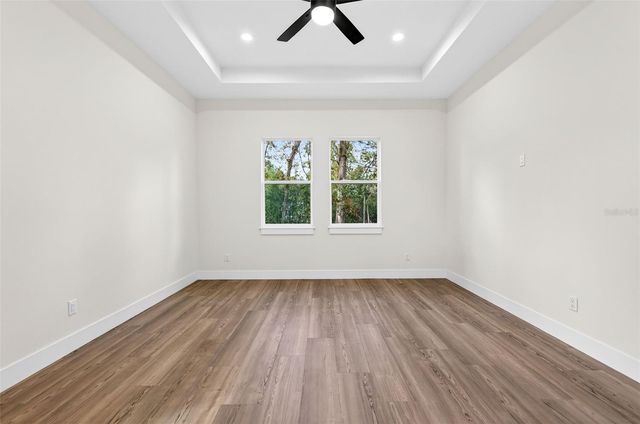 37700 DIXIE AVENUE, Dade City, FL 33525