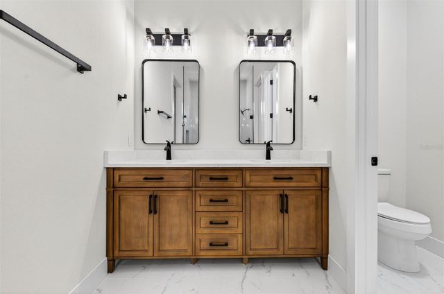 37700 DIXIE AVENUE, Dade City, FL 33525