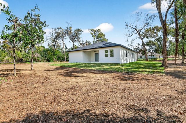 37700 DIXIE AVENUE, Dade City, FL 33525