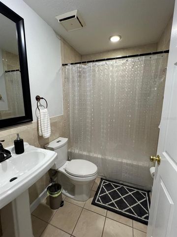 140 DARLINGTON LOOP, Davenport, FL 33896