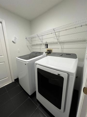 140 DARLINGTON LOOP, Davenport, FL 33896