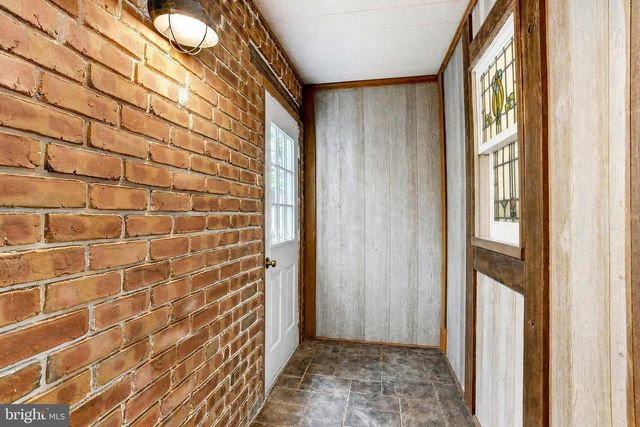 821 SMELTZER RD, Seven Valleys, PA 17360